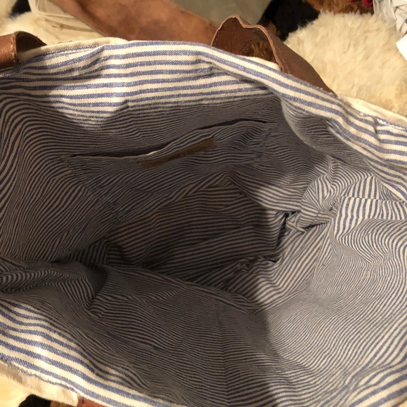 Satchel - Picture 2 of 3